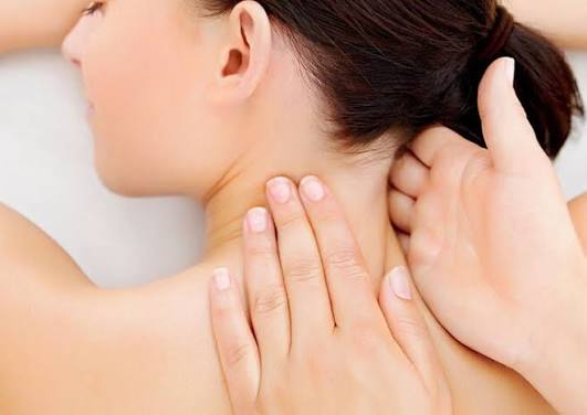 Massage Vai Gáy 50 Phút