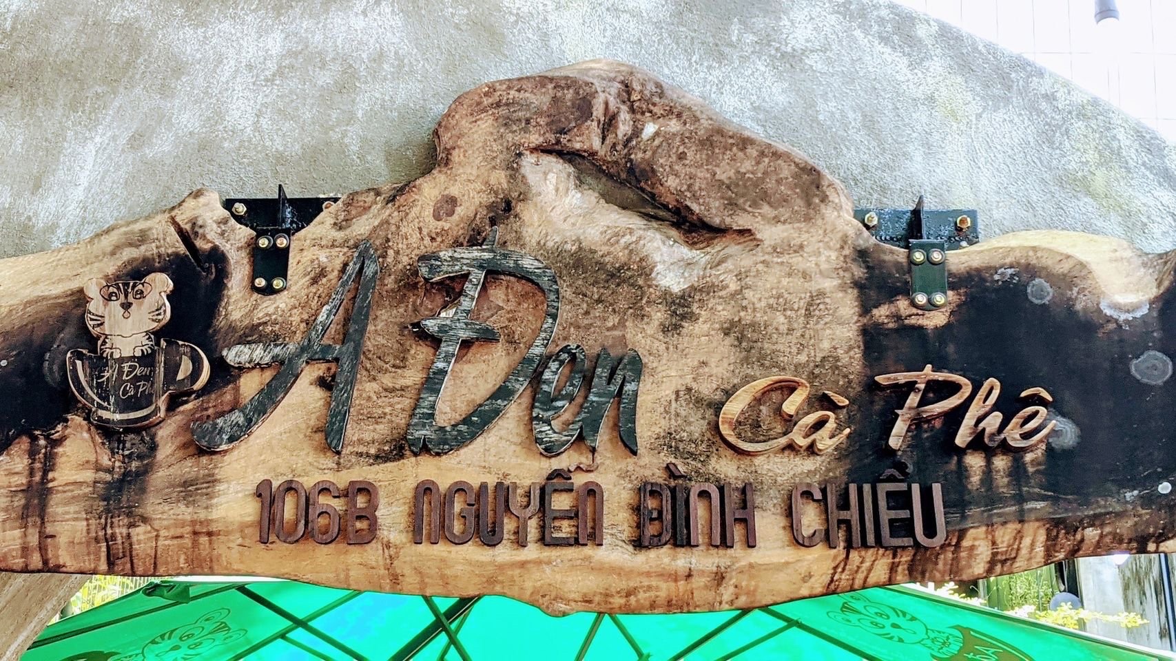 A ĐEN COFFEE